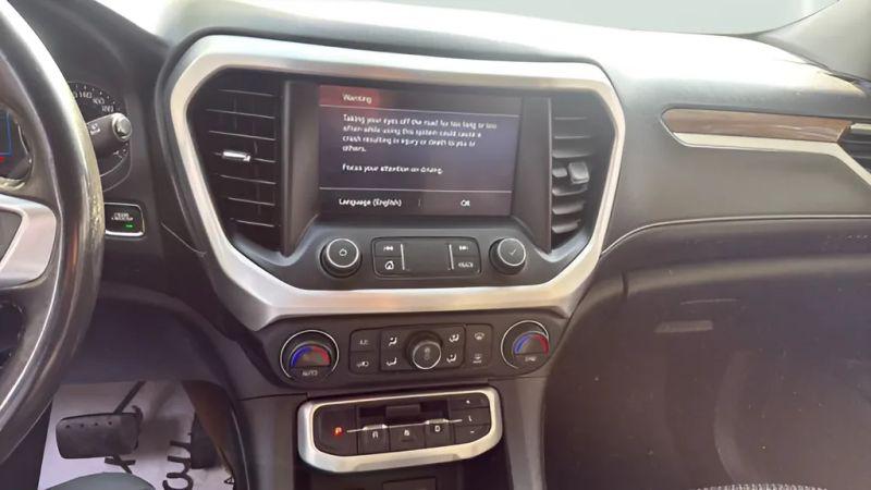 2020 GMC Acadia SLE