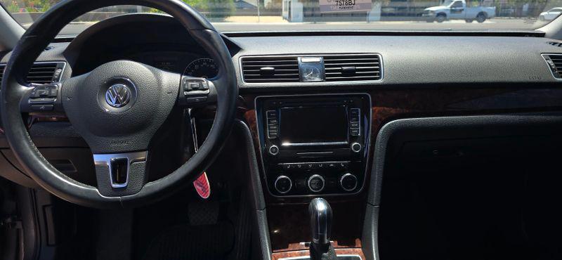 2013 Volkswagen Passat 2.0L TDI SEL Premium