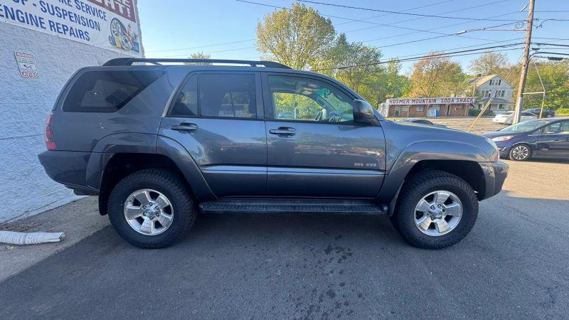 2005 Toyota 4Runner SR5 V6