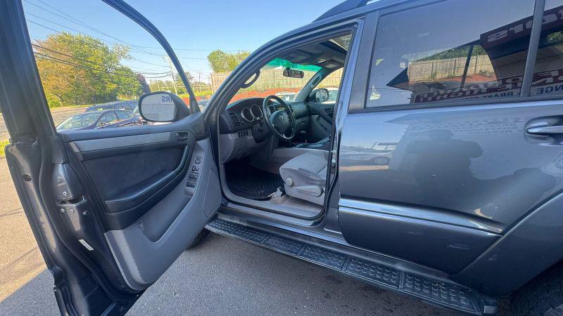 2005 Toyota 4Runner SR5 V6