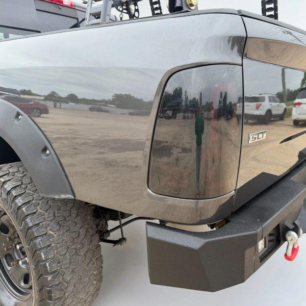 2019 Ram 1500 Classic SLT Crew Cab 4x4 6'4" Box