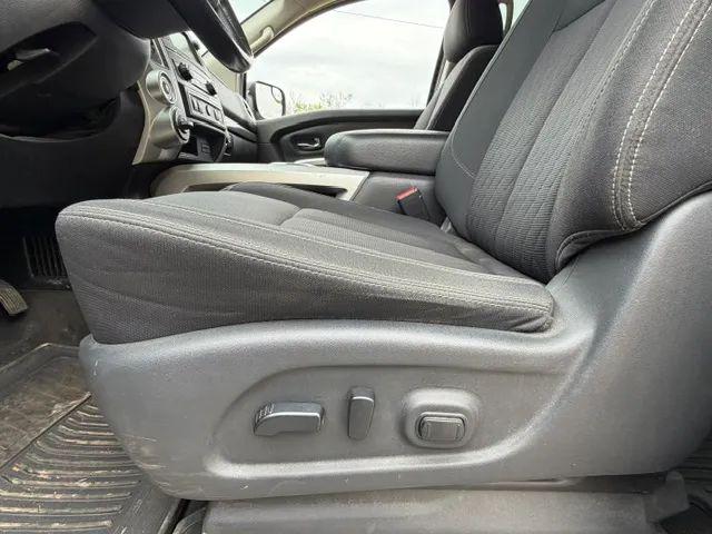 2019 Nissan Titan SV