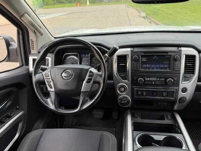 2019 Nissan Titan SV