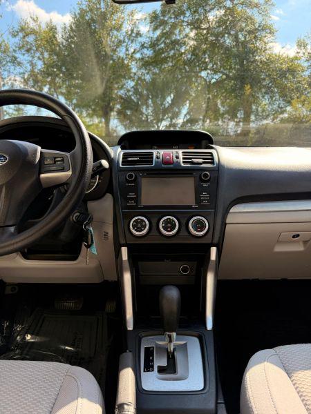 2016 Subaru Forester 2.5i