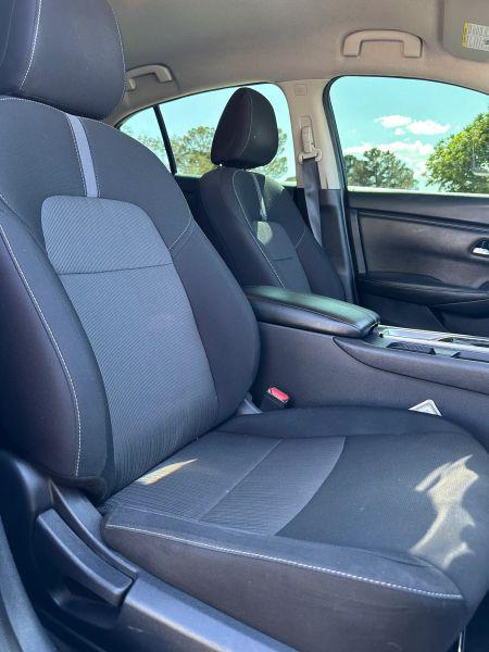 2022 Nissan Sentra SV Xtronic CVT