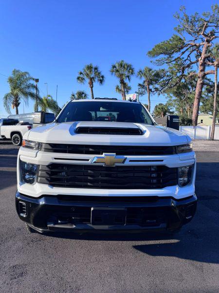 2025 Chevrolet Silverado 2500HD Custom