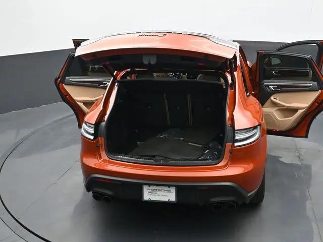 2023 Porsche Macan S