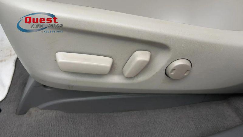 2011 Toyota Sienna LE V6