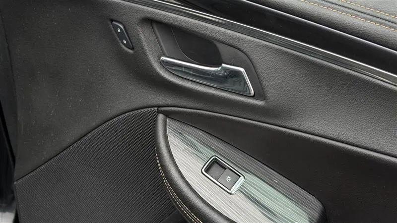 2017 Chevrolet Impala 2LZ