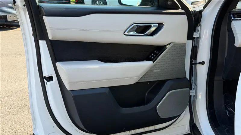 2018 Land Rover Range Rover Velar P250 SE R-Dynamic