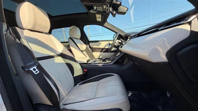 2018 Land Rover Range Rover Velar P250 SE R-Dynamic