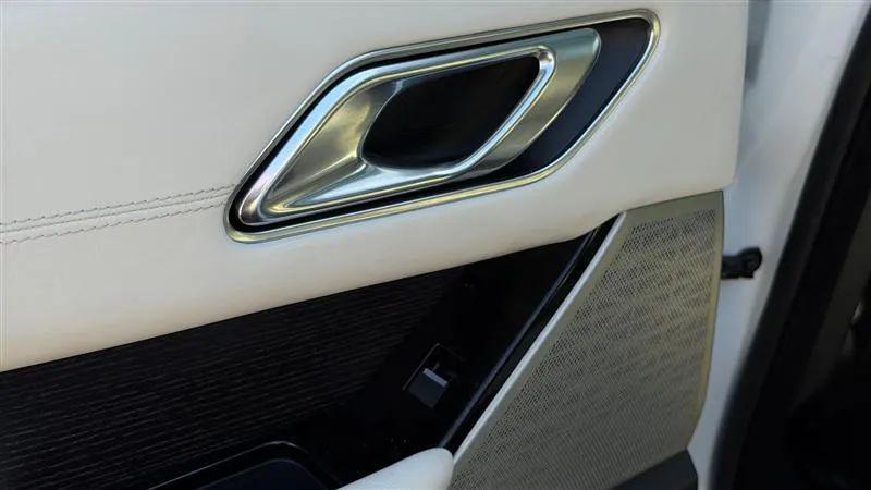 2018 Land Rover Range Rover Velar P250 SE R-Dynamic