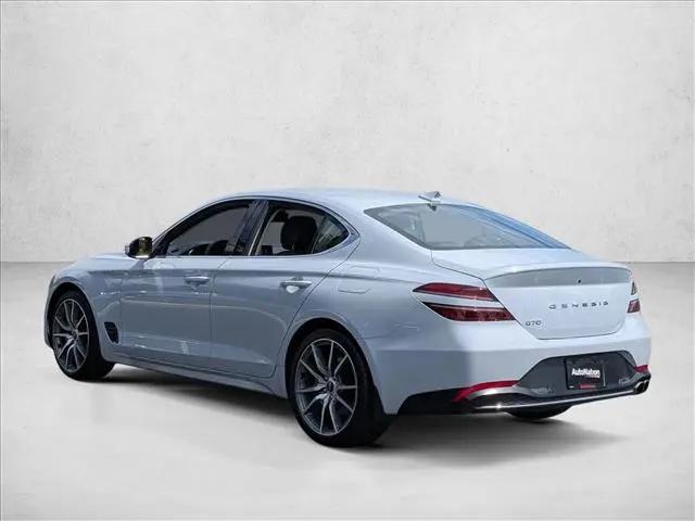 2023 Genesis G70 2.0T RWD