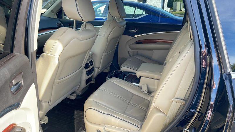2017 Acura MDX w/Advance Package