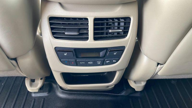 2017 Acura MDX w/Advance Package