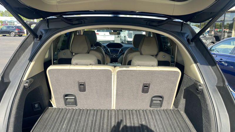 2017 Acura MDX w/Advance Package