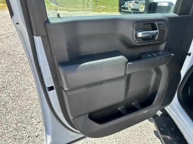 2024 Chevrolet Silverado 2500HD 4WD Crew Cab Long Bed Work Truck