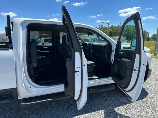 2024 Chevrolet Silverado 2500HD 4WD Crew Cab Long Bed Work Truck