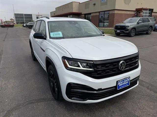 2022 Volkswagen Atlas 3.6L V6 SEL R-Line Black
