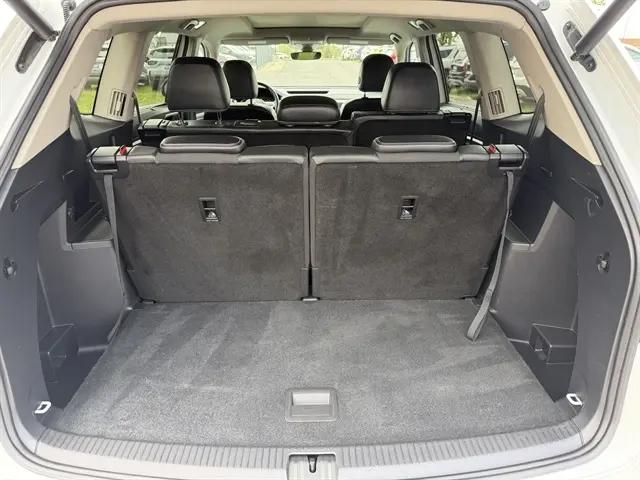 2022 Volkswagen Atlas 3.6L V6 SEL R-Line Black