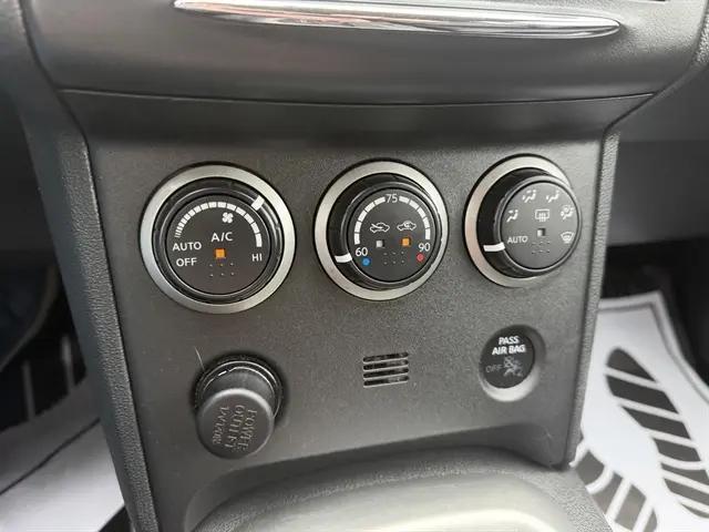 2012 Nissan Rogue SV w/SL Pkg