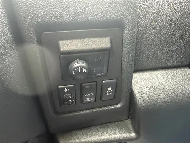 2012 Nissan Rogue SV w/SL Pkg