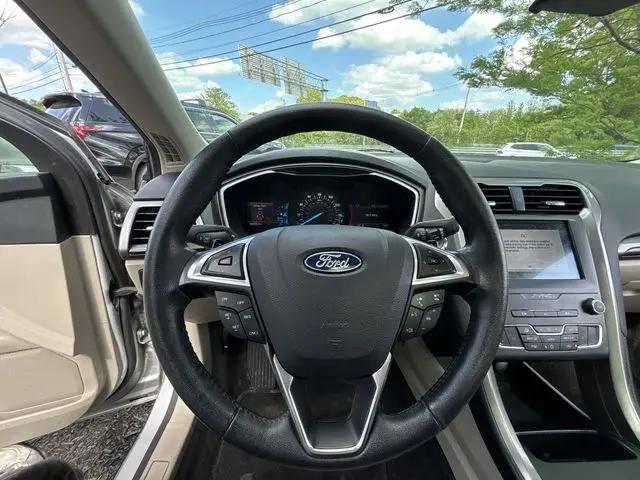 2019 Ford Fusion SEL