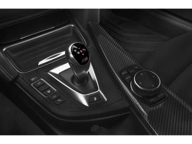 2015 BMW M4 Standard