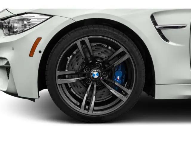 2015 BMW M4 Standard