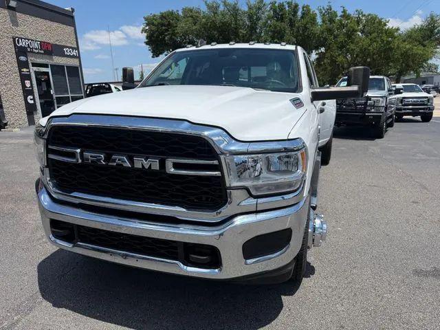 2019 Ram 3500 Tradesman Crew Cab 4x4 8' Box