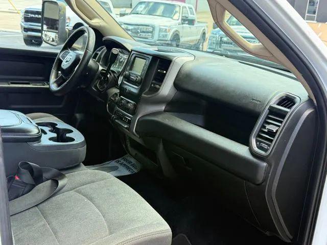 2019 Ram 3500 Tradesman Crew Cab 4x4 8' Box