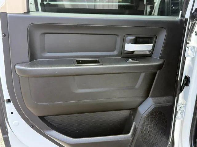2019 Ram 3500 Tradesman Crew Cab 4x4 8' Box