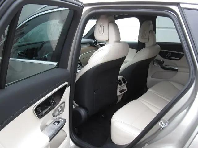 2023 Mercedes-Benz GLC 4MATIC SUV