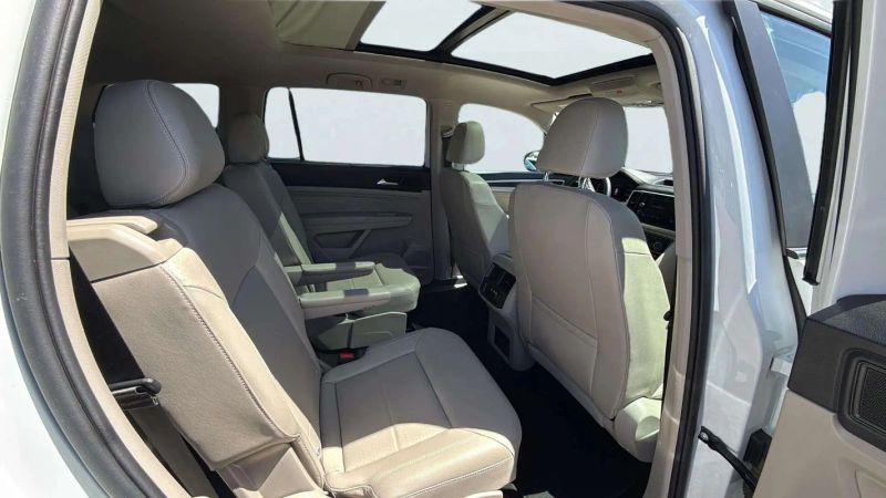 2022 Volkswagen Atlas 3.6L V6 SE w/Technology