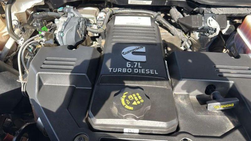 2022 Ram 2500 Tradesman Crew Cab 4x4 6'4" Box