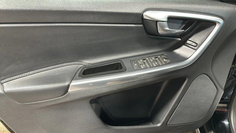 2016 Volvo XC60 T5 Premier