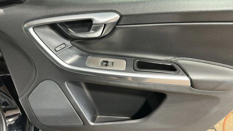 2016 Volvo XC60 T5 Premier
