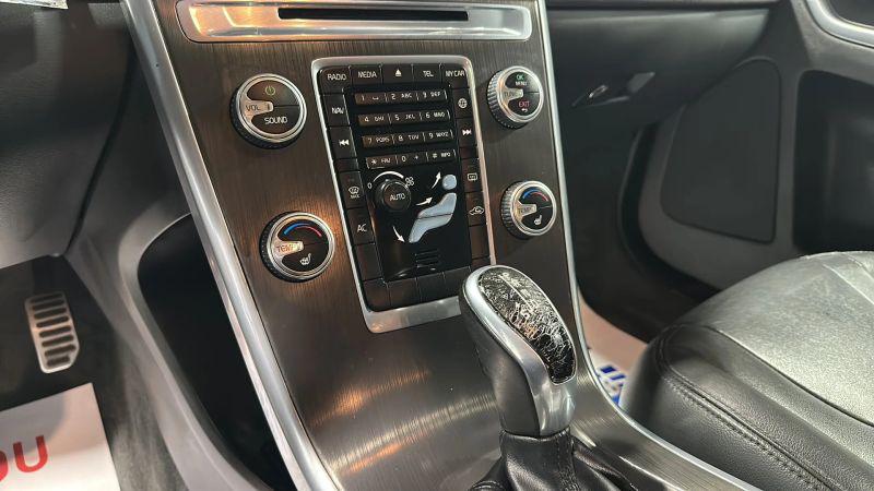 2016 Volvo XC60 T5 Premier