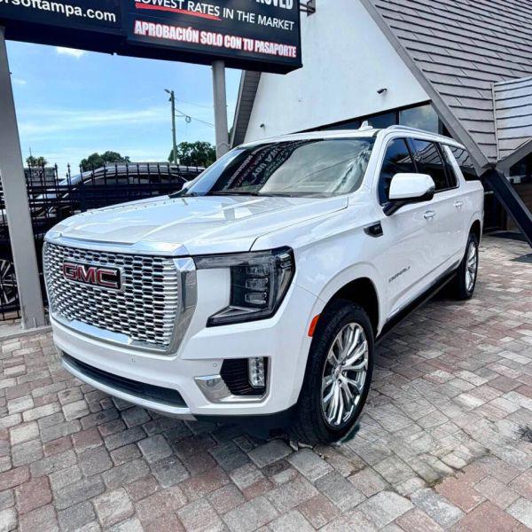 2022 GMC Yukon XL 4WD Denali