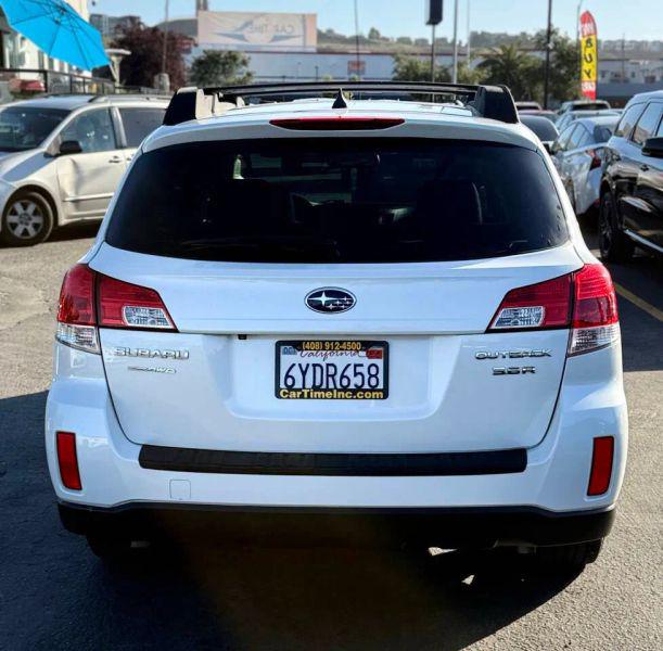 2013 Subaru Outback 3.6R Limited
