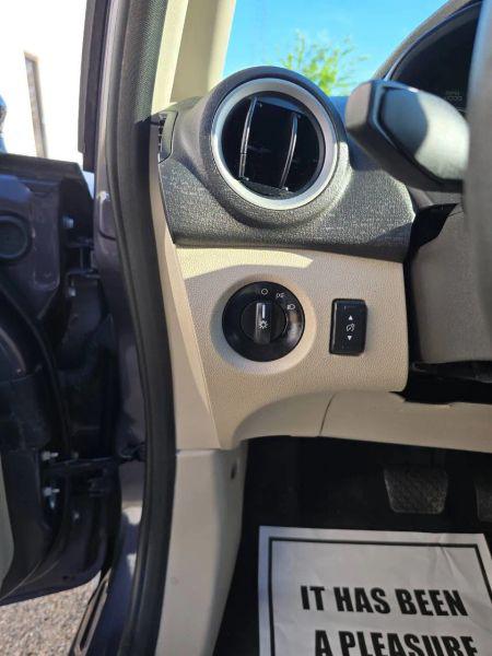 2013 Ford Fiesta S