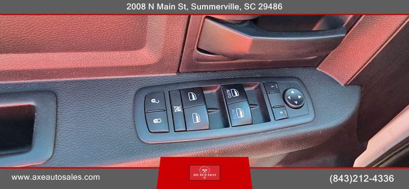 2017 Ram 3500 Tradesman Crew Cab 4x4 6'4" Box