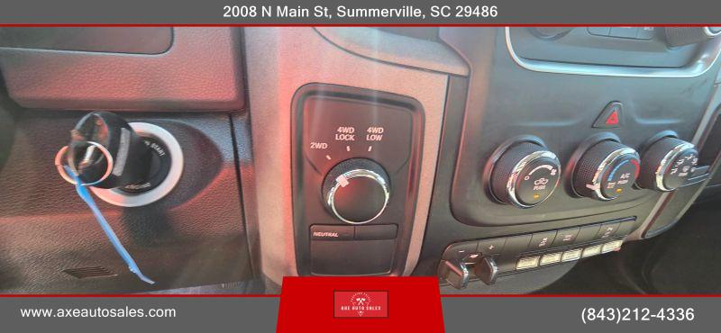 2017 Ram 3500 Tradesman Crew Cab 4x4 6'4" Box