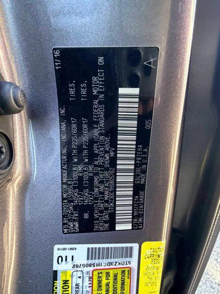2017 Toyota Sienna LE 8 Passenger