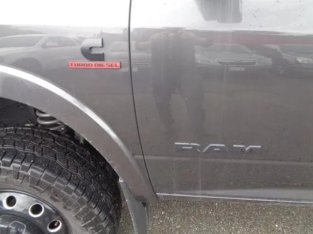 2021 Ram 3500 Laramie Crew Cab 4x4 8' Box