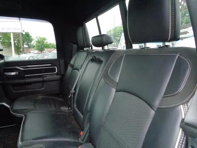 2021 Ram 3500 Laramie Crew Cab 4x4 8' Box