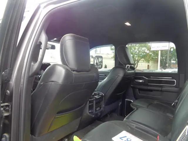 2021 Ram 3500 Laramie Crew Cab 4x4 8' Box