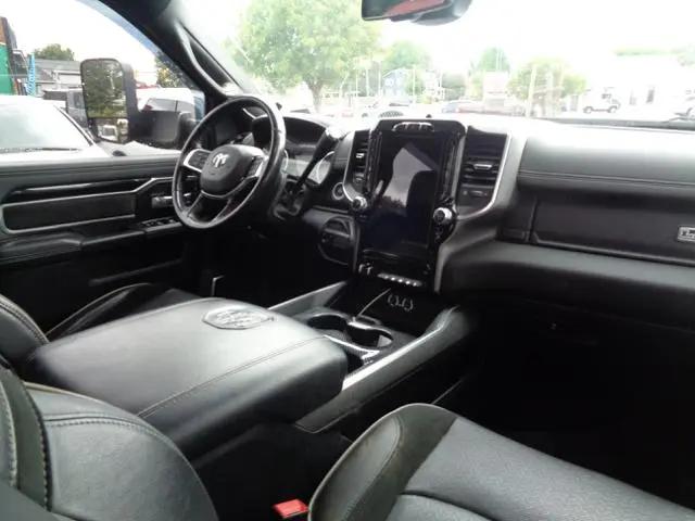 2021 Ram 3500 Laramie Crew Cab 4x4 8' Box