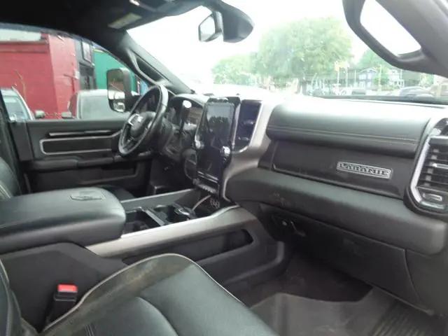 2021 Ram 3500 Laramie Crew Cab 4x4 8' Box