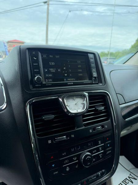 2014 Chrysler Town & Country Touring-L 30th Anniversary